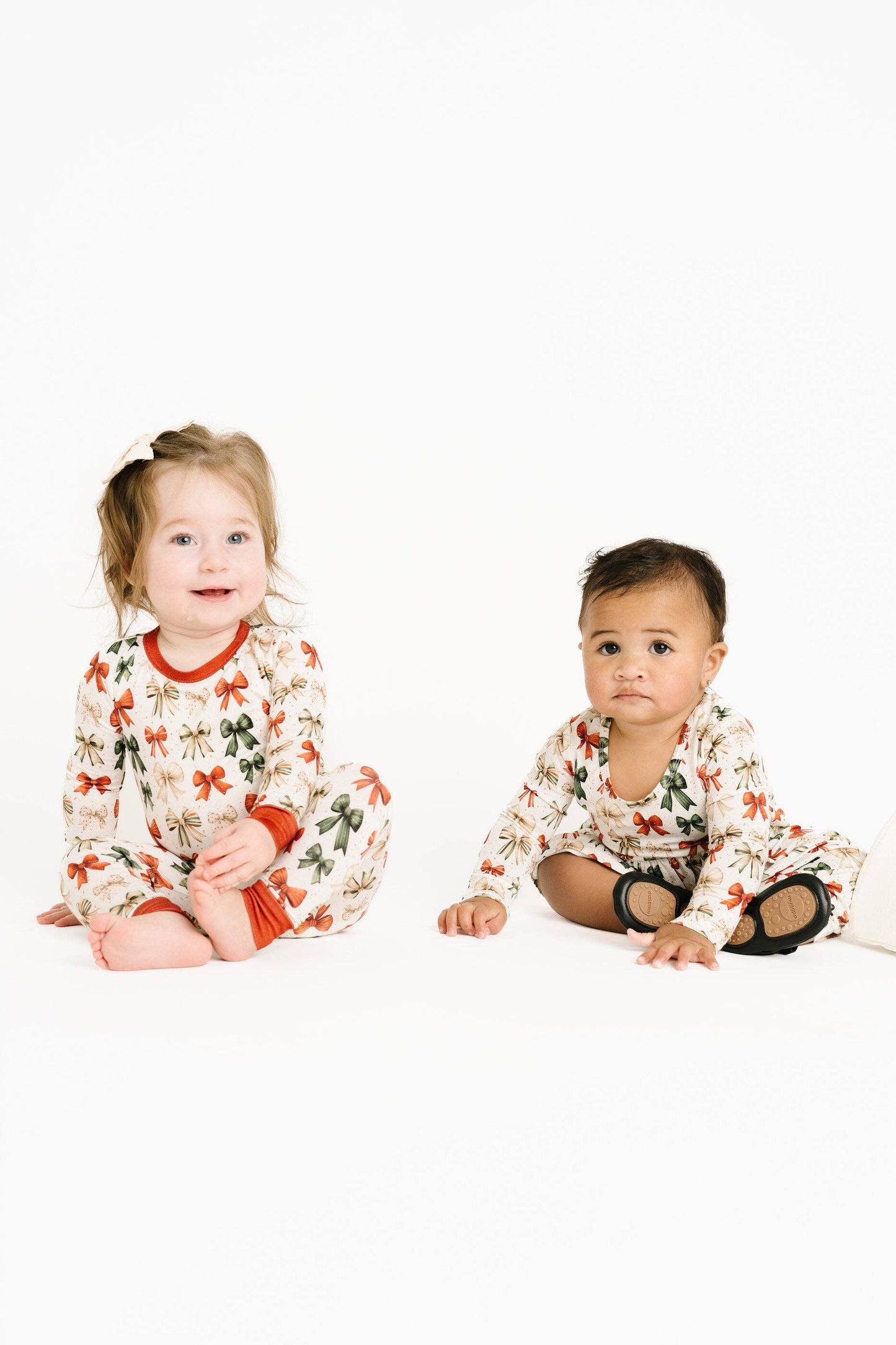 Holiday Bows Bamboo Set