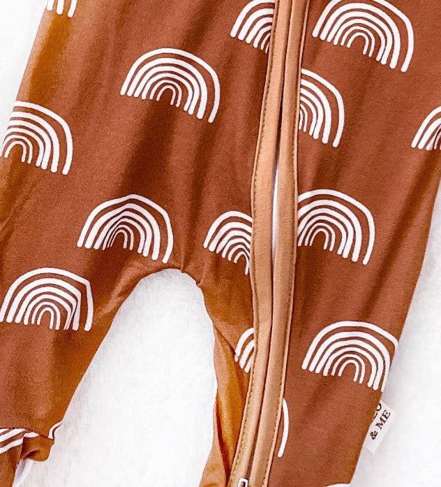 Baby Neutral Printed Bamboo Zippies - Rust w White Rainbows