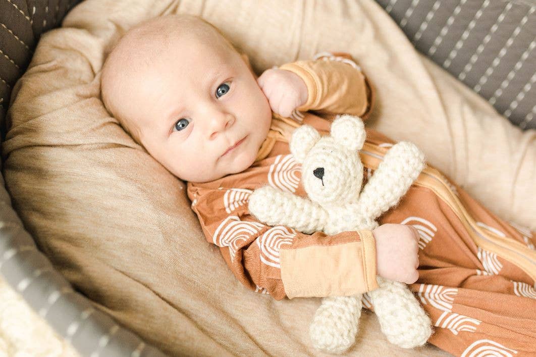 Baby Neutral Printed Bamboo Zippies - Rust w White Rainbows